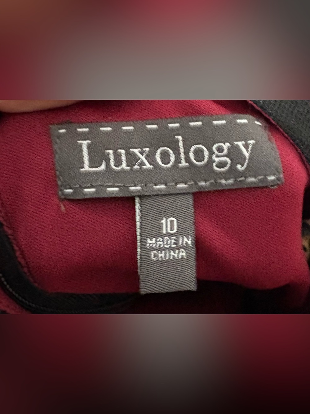 Luxology Black and Burgundy Hexagon-Print Midi Dress - Picture 7 of 7